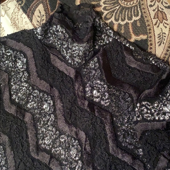 Cach’e top size M. Never worn - Picture 3 of 8